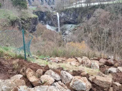 Cantal : la cascade de Salins rouvre partiellement pour Noël